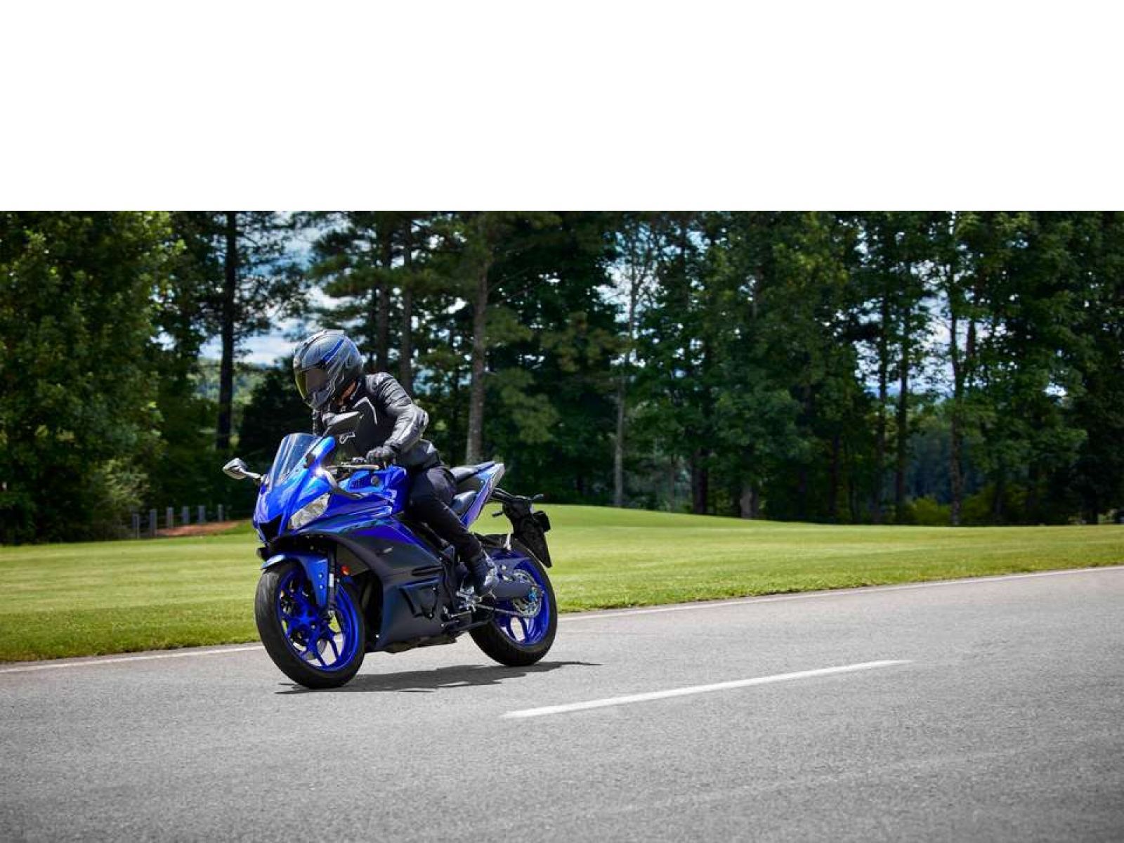 Мотоцикл YAMAHA R3 (Icon Blue) 2024